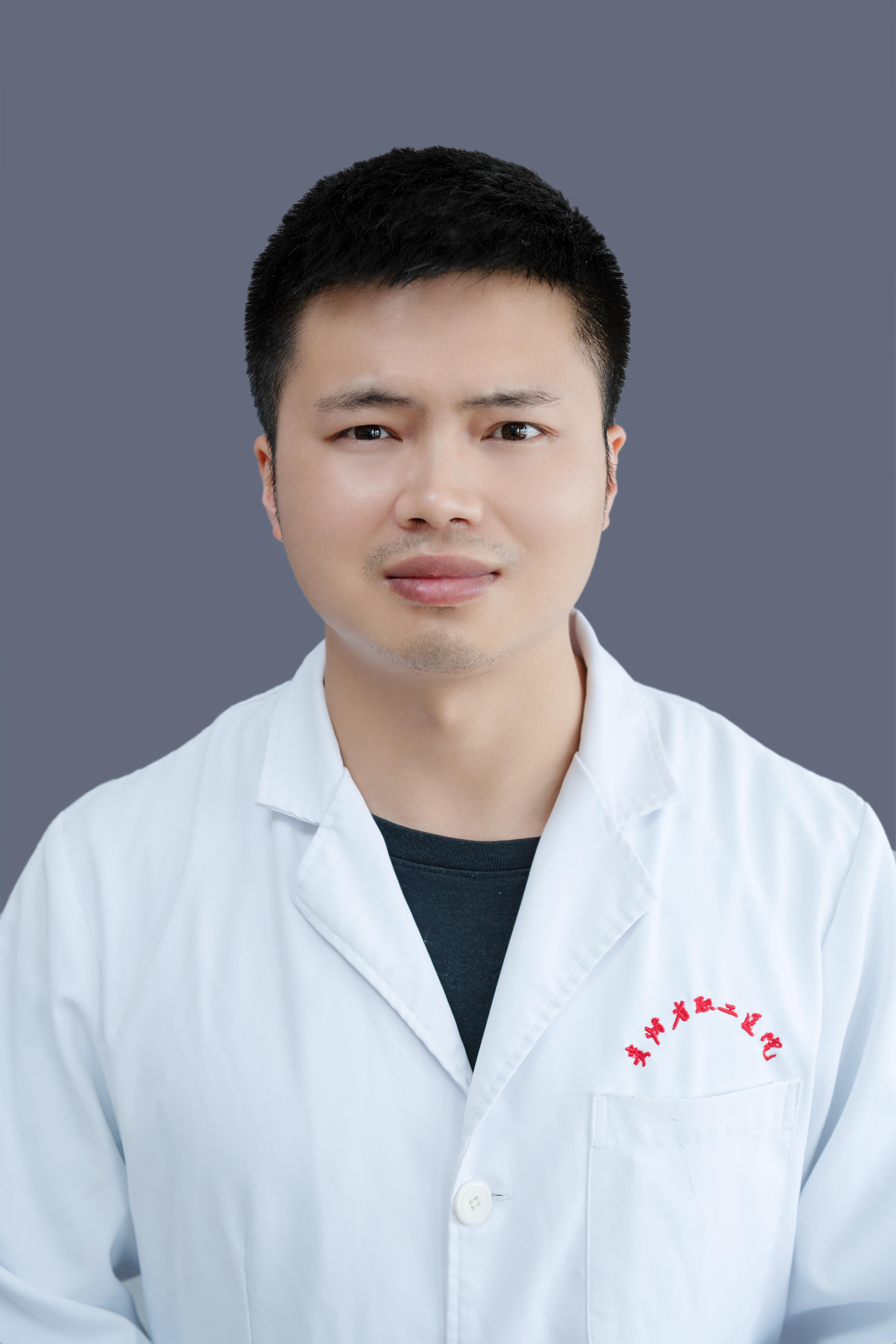 吕明念